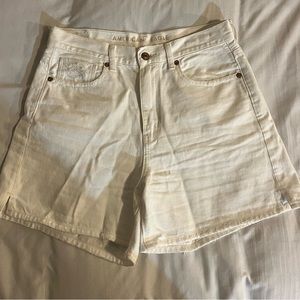 AE Loose Fit Jean Shorts